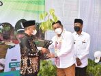 Desa di Sidoarjo Bagi-Bagi Bibit Kelengkeng Gratis