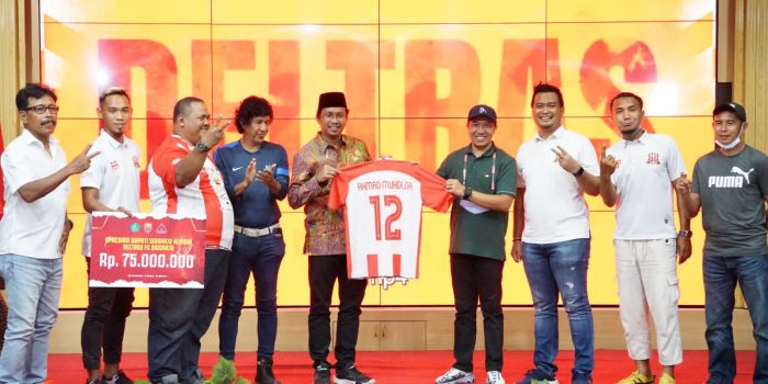 Kulonuwun Liga 2, Gus Muhdlor Guyur Bonus Rp.150 Juta ke Deltras FC