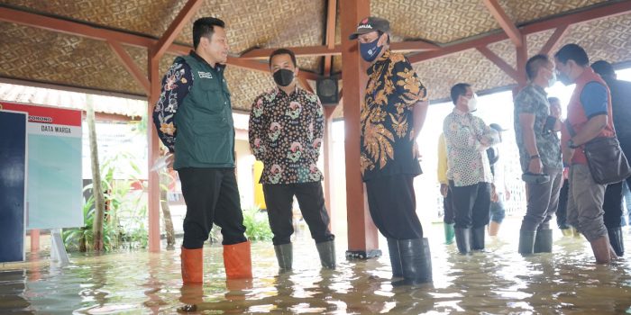 Hujan Deras Mengakibatkan Empat Desa di Sidoarjo Tergenang Setinggi 15-25 CM