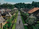 Sandiaga Uno Dorong Biro Perjalanan Perkuat Promosi Desa Wisata untuk Kebangkitan Ekonomi
