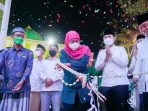 Gubernur Jatim Luncurkan Aplikasi Grab OPOP Mart, Pioneer Market Place Berbasis Pesantren Pertama di Indonesia
