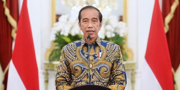 Presiden Jokowi Tandatangani Aturan Soal THR dan Gaji Ke-13 bagi ASN, TNI, dan Polri