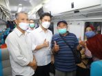 Cek Arus Mudik di Stasiun Gubeng Surabaya, Wagub Emil Dardak Pastikan Mudik Sehat dan Nyaman