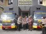 Bupati Sidoarjo Serahkan Bantuan 2 Truk Kendaraan Operasional Untuk Polresta Sidoarjo