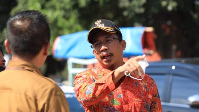 Jalan Pertigaan Bangah Aloha Selain Dilebarkan Juga Dipercantik Dengan Taman