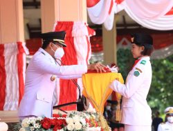 Bupati Gus Muhdlor Pimpin Upacara Detik-detik Kemerdekaan RI ke 77