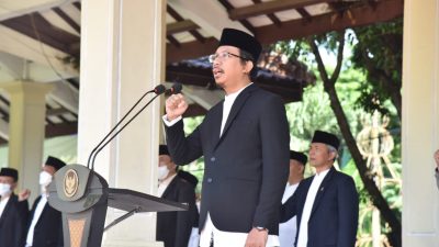 Bupati Sidoarjo Pimpin Upacara Hari Santri Nasional Tahun 2022
