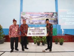 Puluhan Guru dan Siswa Korban Bencana Angin Puting Beliung Terima Bantuan dari MKKS SMPN
