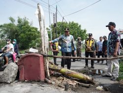 Wabup Sidoarjo Minta Jembatan Desa Prasung yang Rusak Segera Diperbaiki