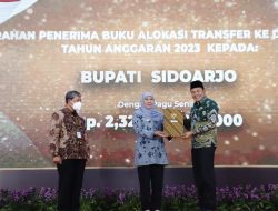 Kabupaten Sidoarjo Raih Penghargaan Penyalur KUR Terbaik Peringkat I se Jatim