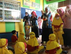 Bunda PAUD Sidoarjo Ingatkan Pentingnya Pengajaran Pendidikan Karakter dan Adab Sejak Usia Dini
