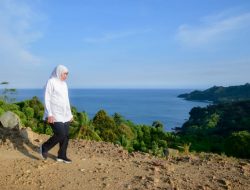 Optimalkan Pesona Alam Pantai Selatan Jawa Kabupaten Trenggalek