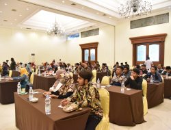 Cetak Santri Mandiri, Ratusan Santri di Sidoarjo Dibekali Ilmu Berwirausaha