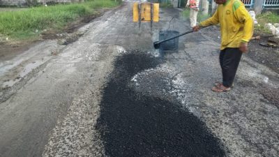 Bupati Sidoarjo Pastikan Aduan Masyarakat Terkait Jalan Rusak Direspon dan Segera Ditangani