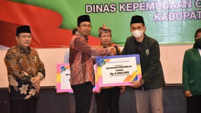 Bupati Sidoarjo Lanjutkan Program Beasiswa Pendidikan Tinggi dan Keagamaan Kuota 2.000 orang