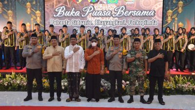 Bupati Ahmad Muhdlor Buka Puasa Bersama dengan Forkopimda dan Tokoh Masyarakat